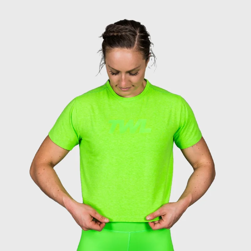 TWL - WOMEN'S EVERYDAY CROPPED T-SHIRT - NEON GREEN