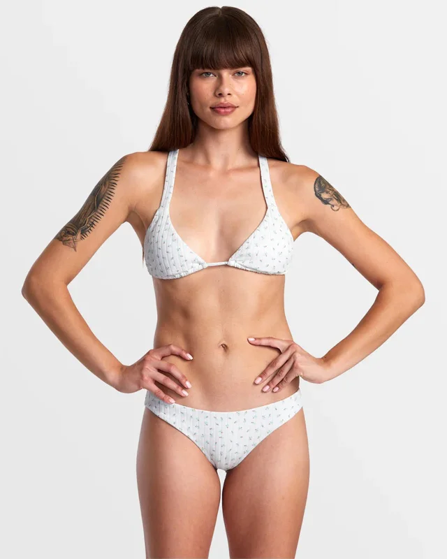 Pointe Wide Crossback Triangle Bikini Top